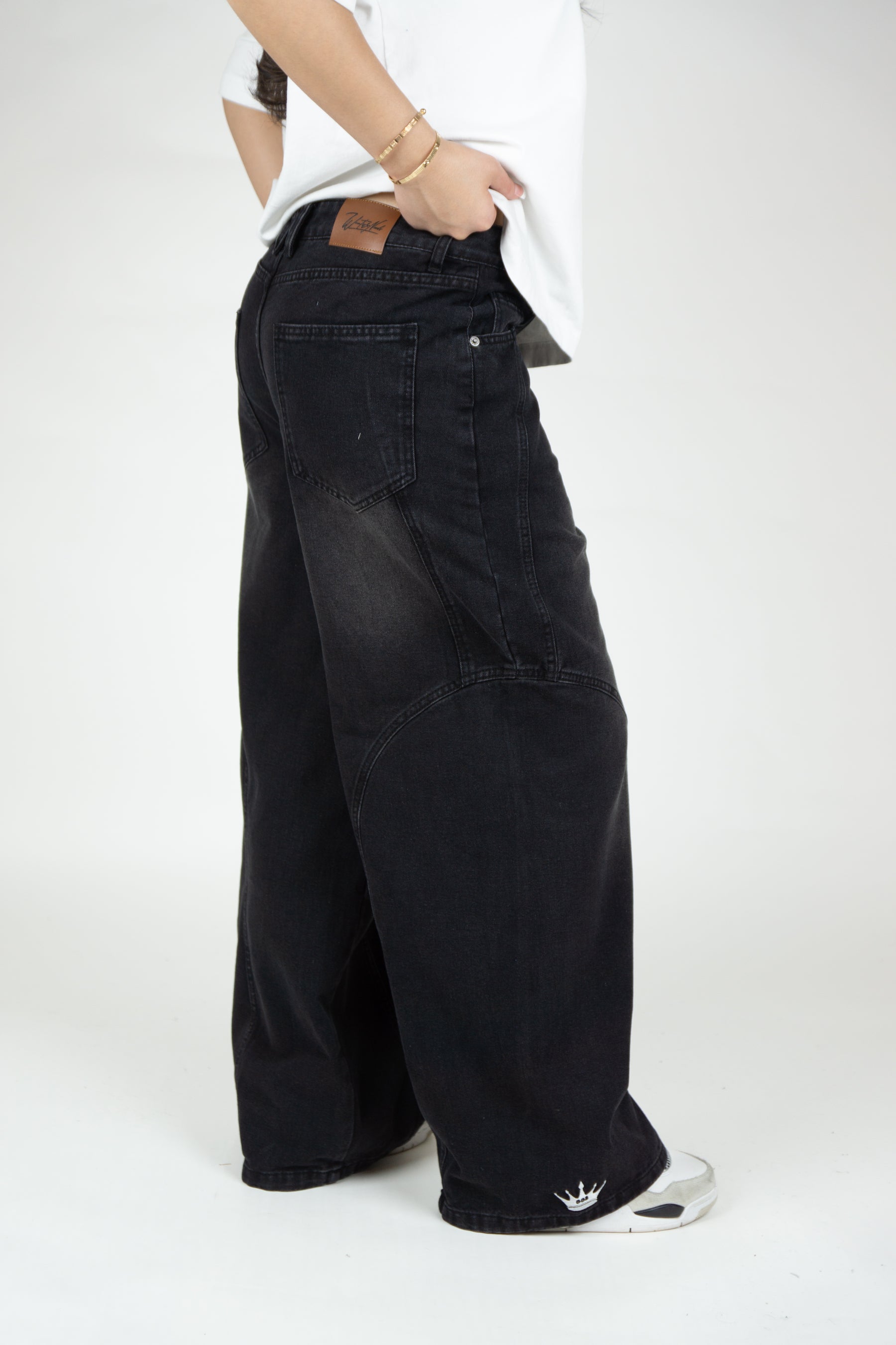Black Jeans