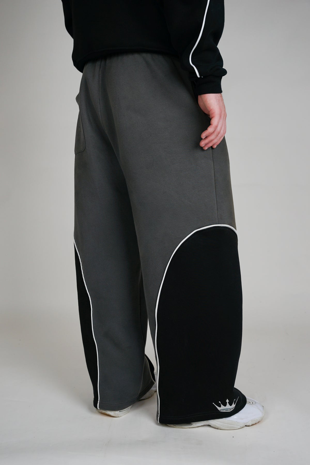 Black Baggy Sweatpants