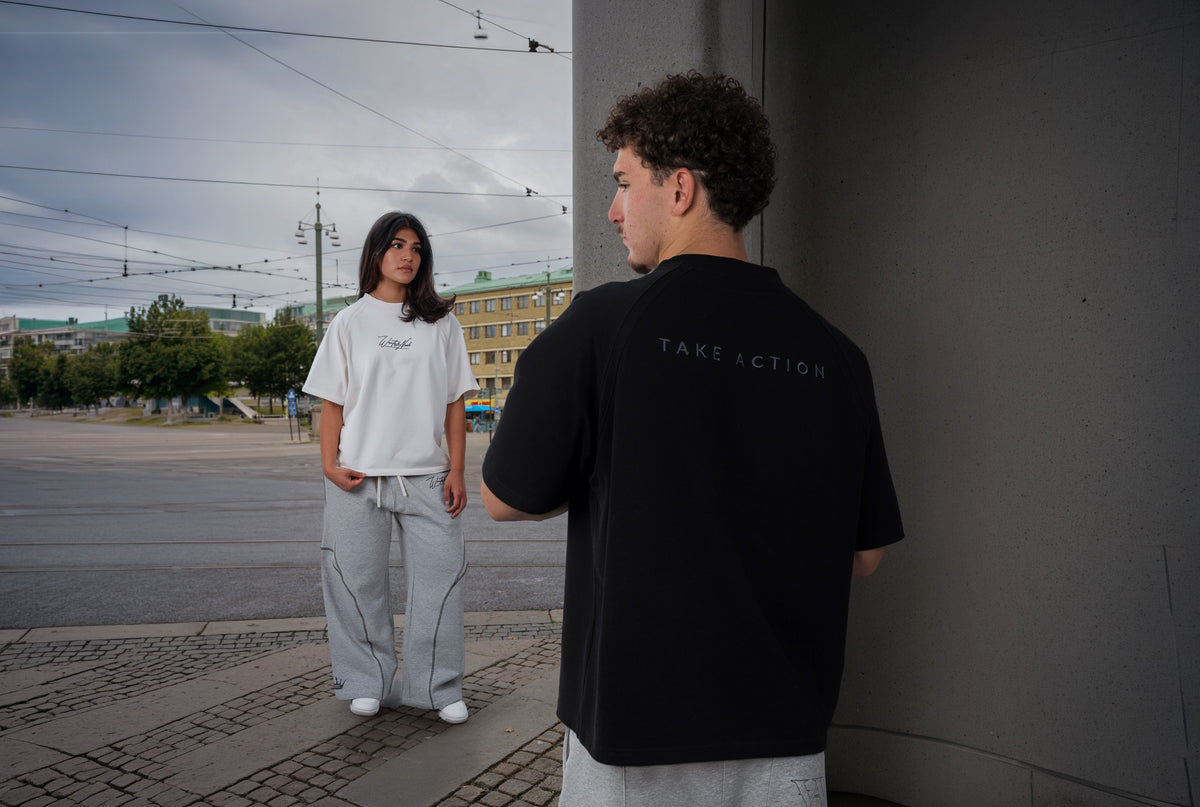 004 DROPPING SEPT. 10